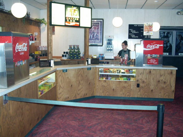 Cinema One (Cedar Street Cinemas) - JUNE 2002